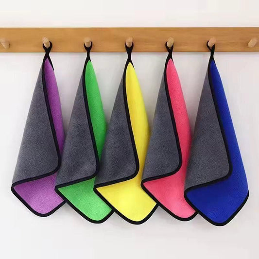 Microfiber cloth cleaning